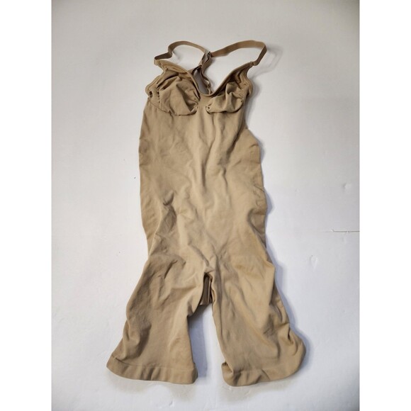 Skims Mid Thigh Bodysuit Womens Large Clay Open Gusset BBL NWOT - Picture 3 of 9